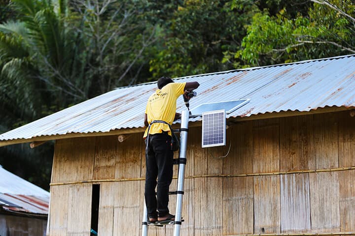 SOLS Life off-grid solar installation